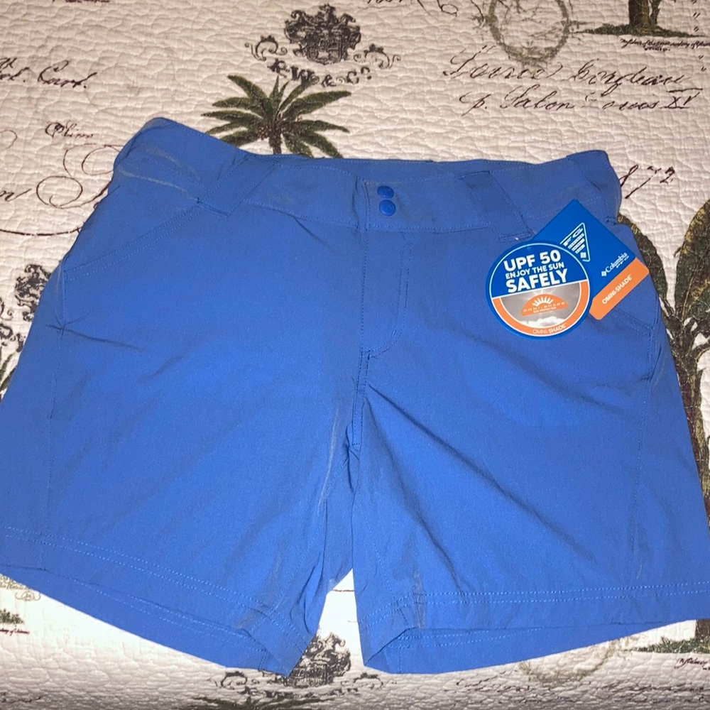 Columbia PFG Omni-shade shorts. Women’s 10